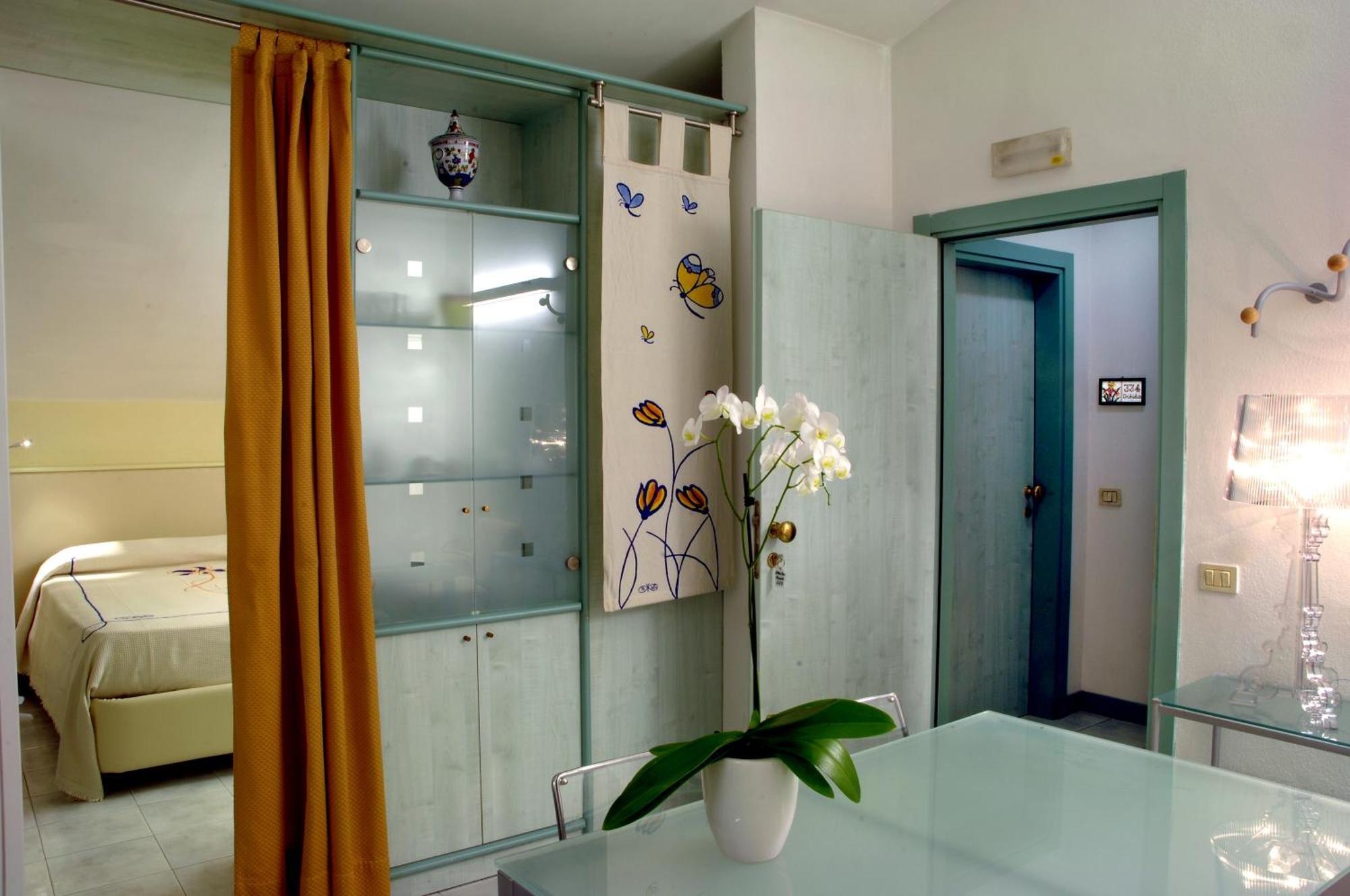 Hotel Eros Residence Cervia Ngoại thất bức ảnh